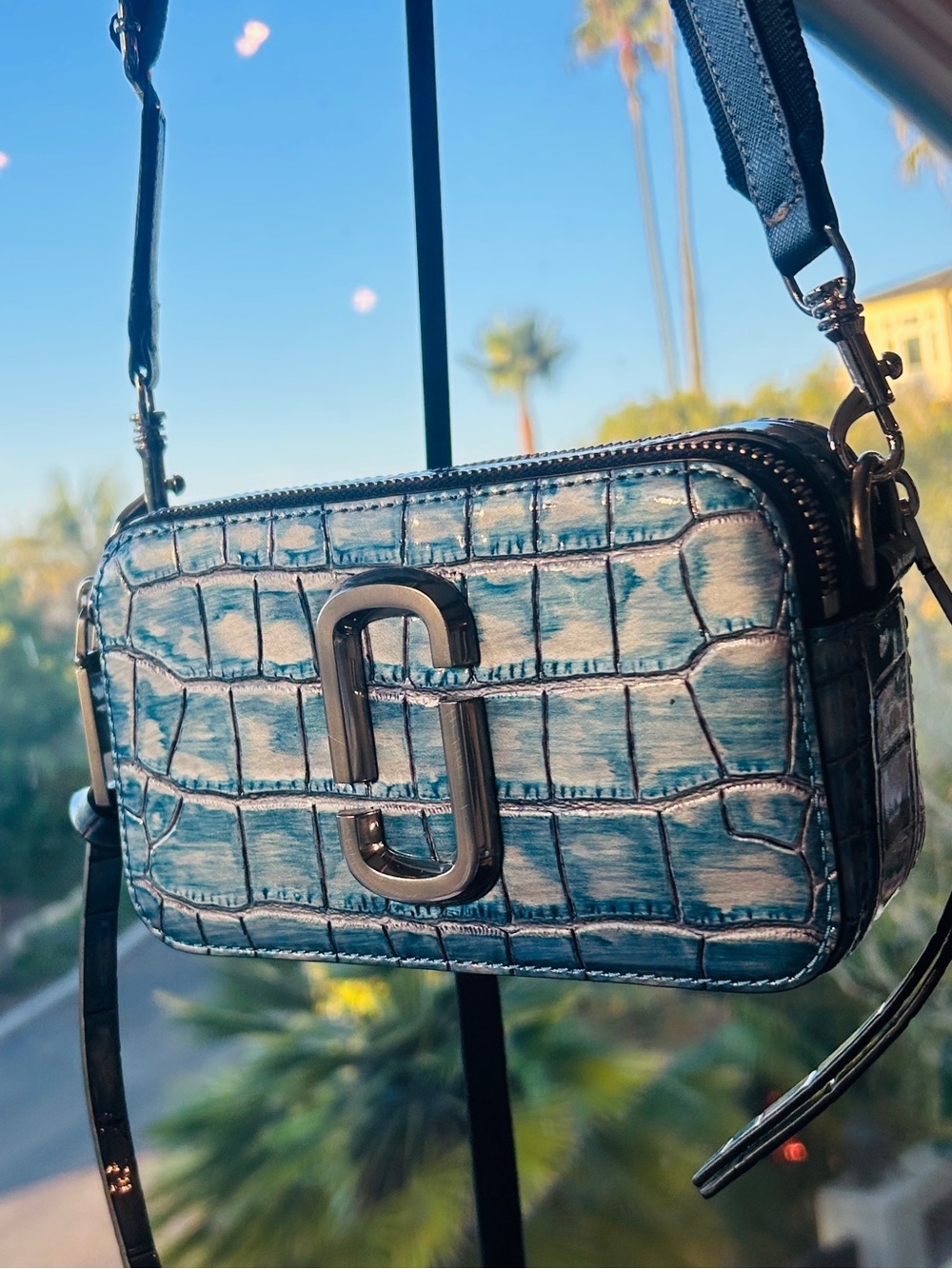 Marc Jacobs The Croc-Embossed Snapshot Camera Bag Harbor Blue Multi-Colorway EUC